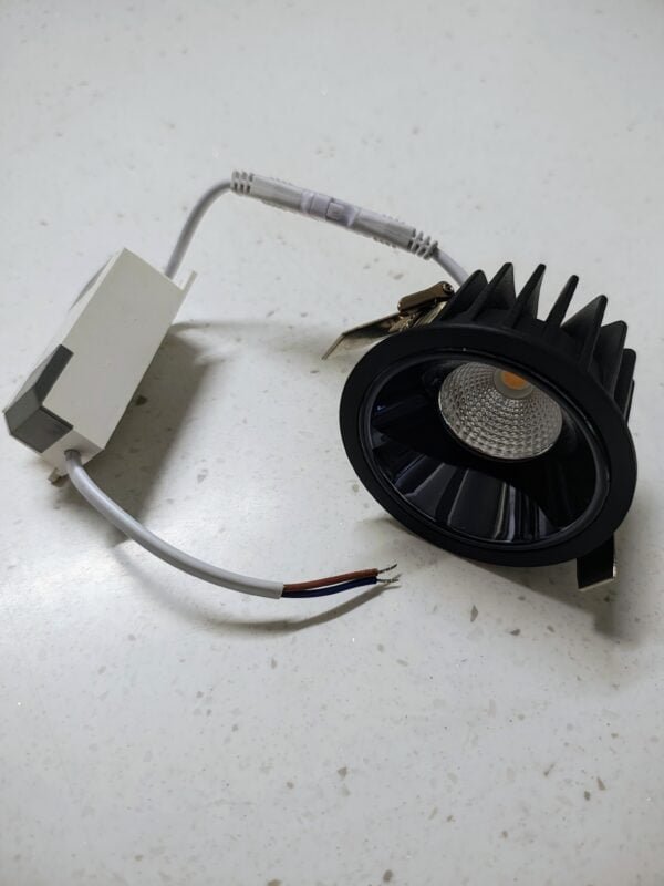 COB Spot Light - 2061-7W BK+GBK - Image 3